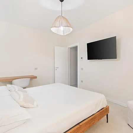 Sofì Luxury 3* Iglesias