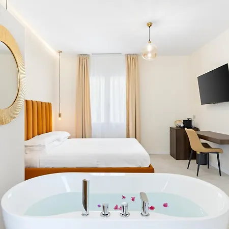 Sofi Luxury