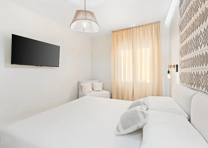 Sofi Luxury 3* Iglesias